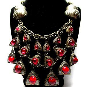 CHANEL NOVELTY COMPANY 1941 Extremely RARE Red Glass Cabochon Bib Necklace